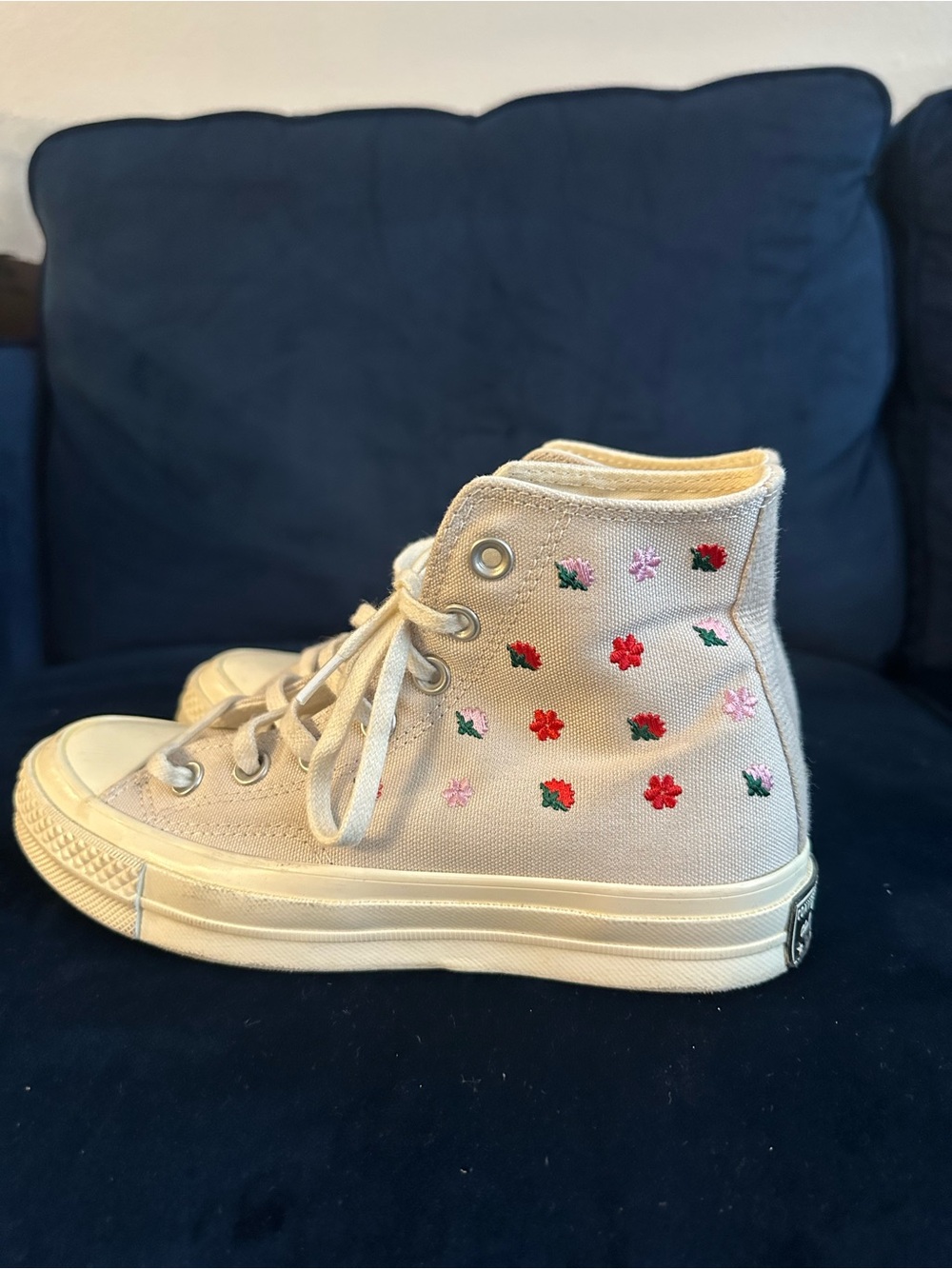 Canvas High-Top Sneakers with Embroidered Flowers - Cream